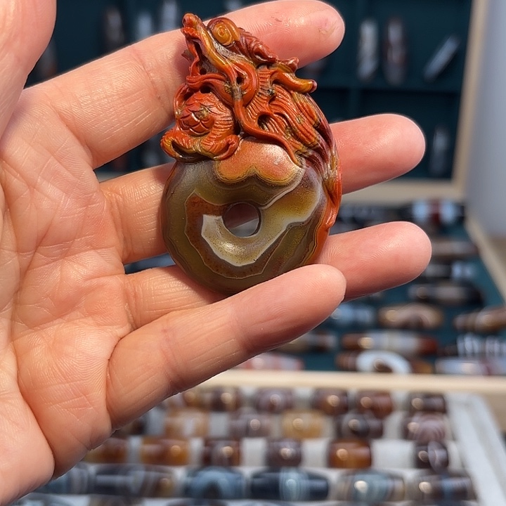 玛瑙/玉髓合金珠宝奇石