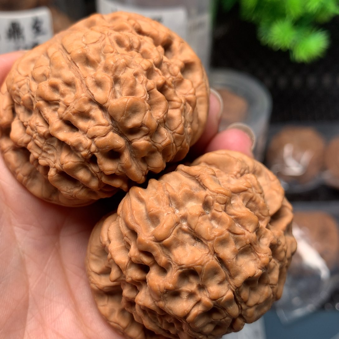 文玩核桃把件利****川52-6483-3