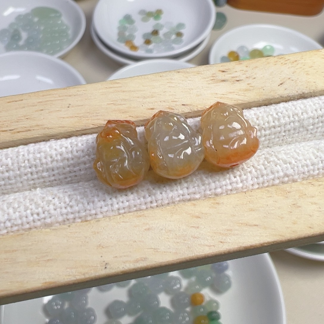 翡翠散珠鼠来宝一只