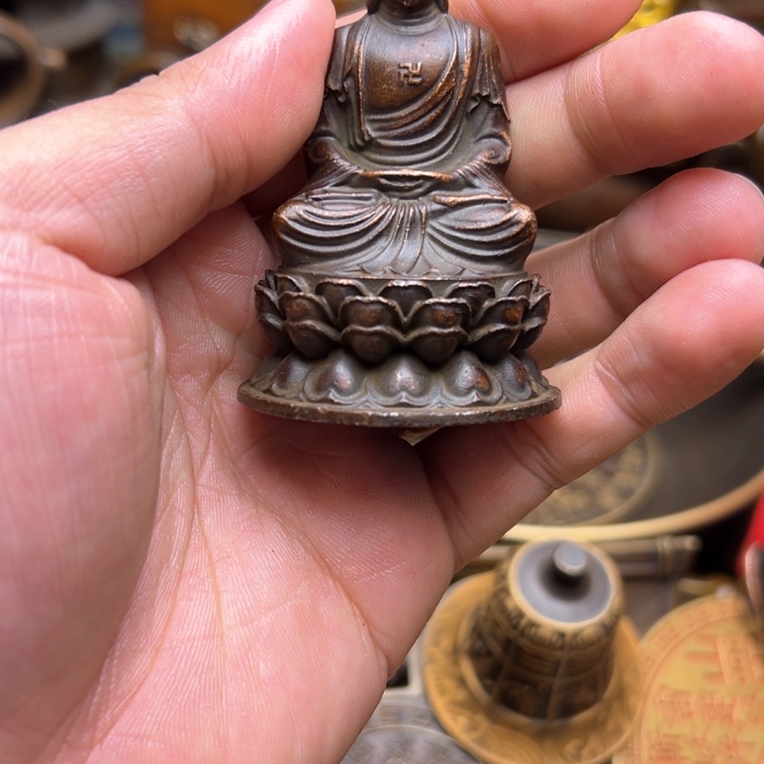 精美铜器点击下单