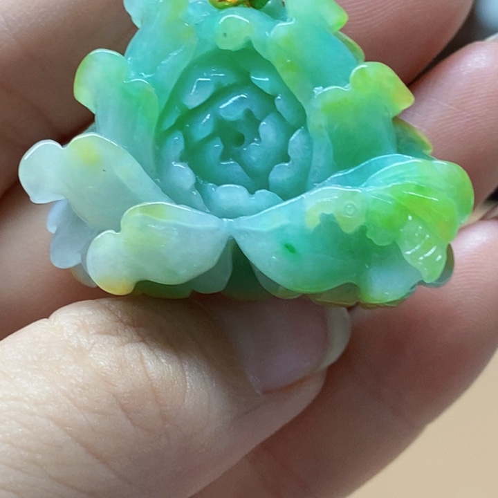 翡翠未镶嵌颈饰吊坠