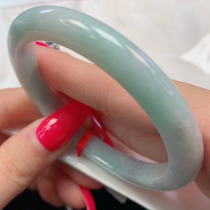 【闪购商品】翡翠手镯未镶嵌56+圈