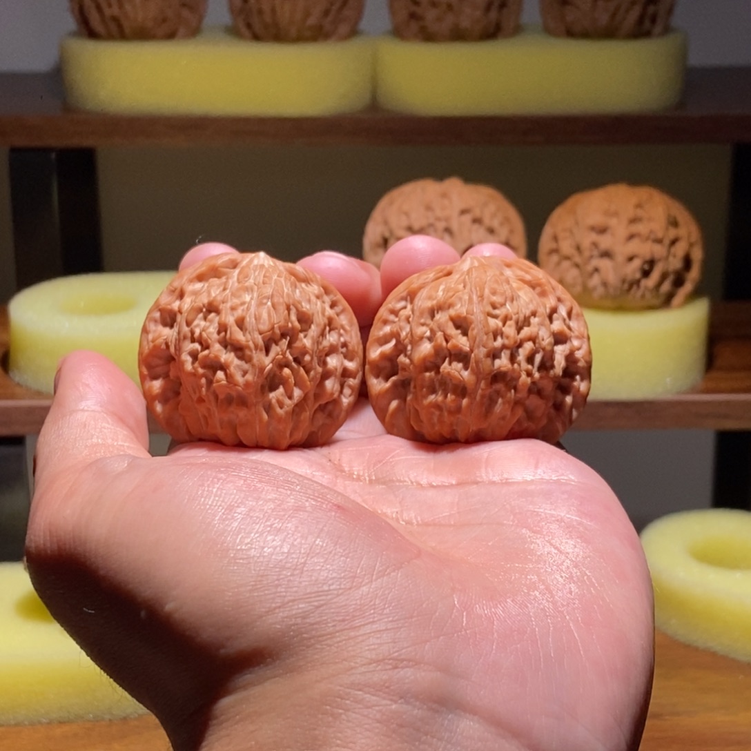 M***说文玩核桃吊坠全品39尺磨盘红皮山地精品对hope