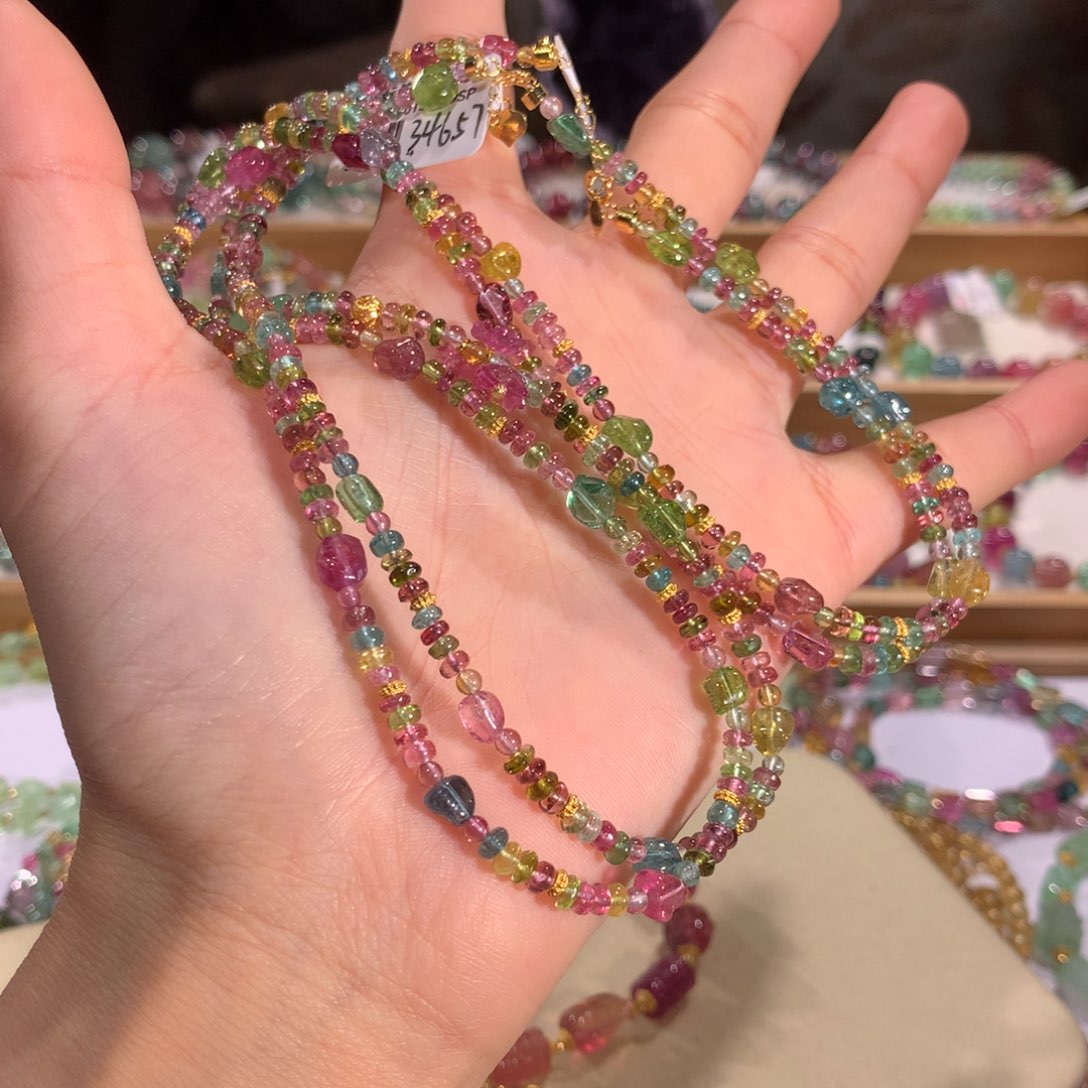 碧玺多样性发货一件未镶嵌