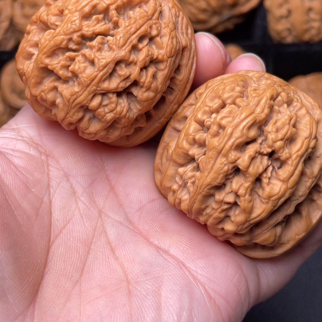把件文玩核桃秦岭核桃核桃