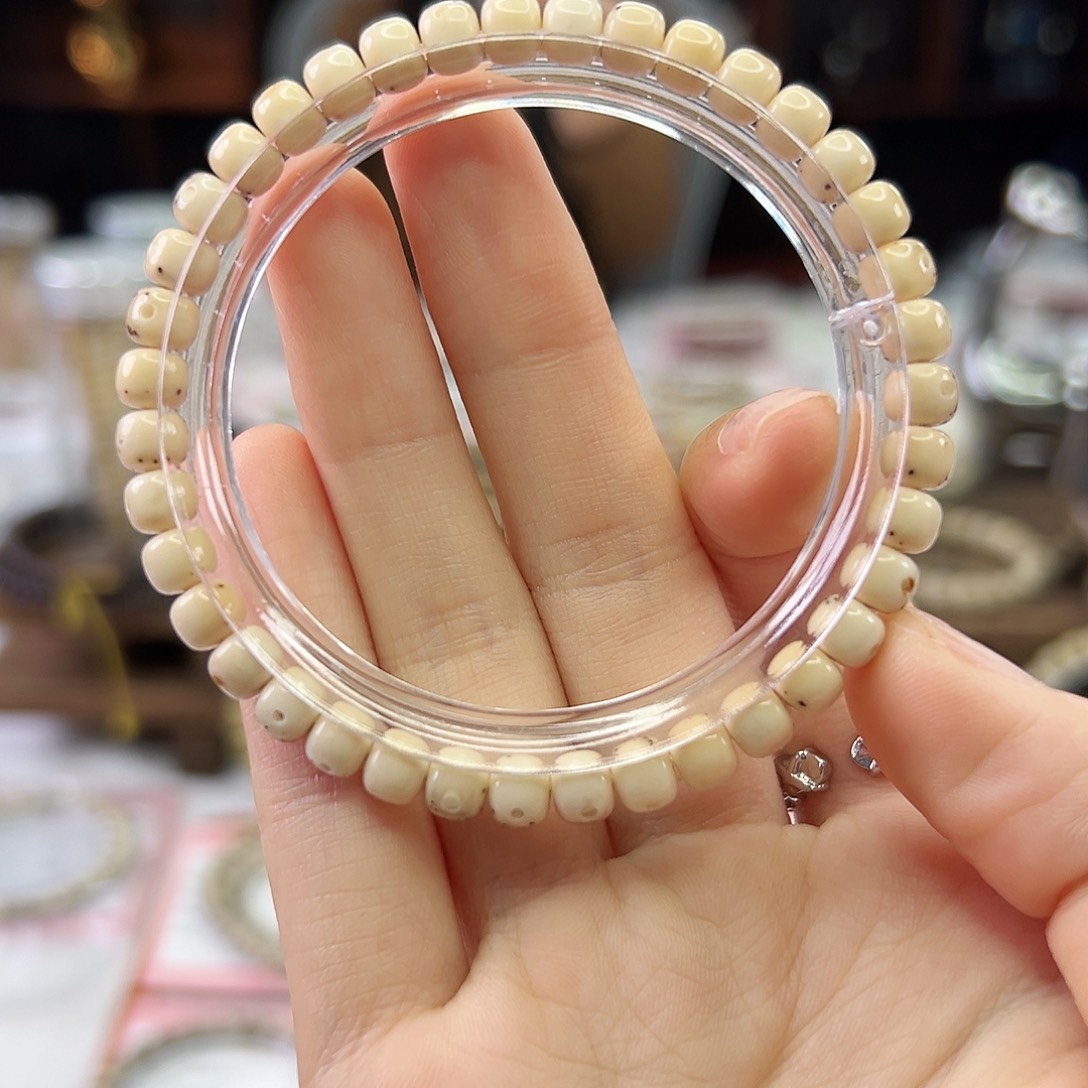 星月菩提吊坠Ll.6x5超大留白 粉冰针尖星