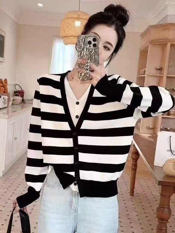 【YZ•衣系列】NN738-时尚女装设计感针织衫宽松百搭