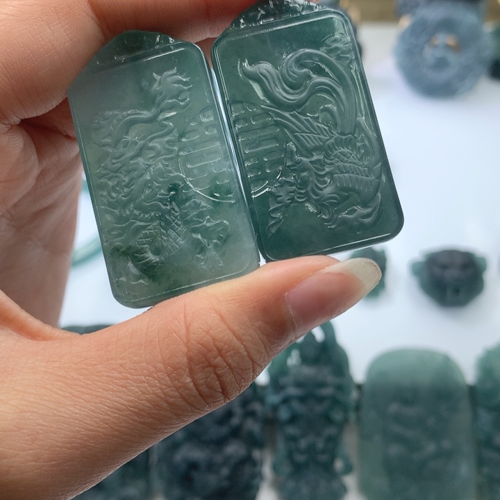 翡翠未镶嵌颈饰天然翡翠