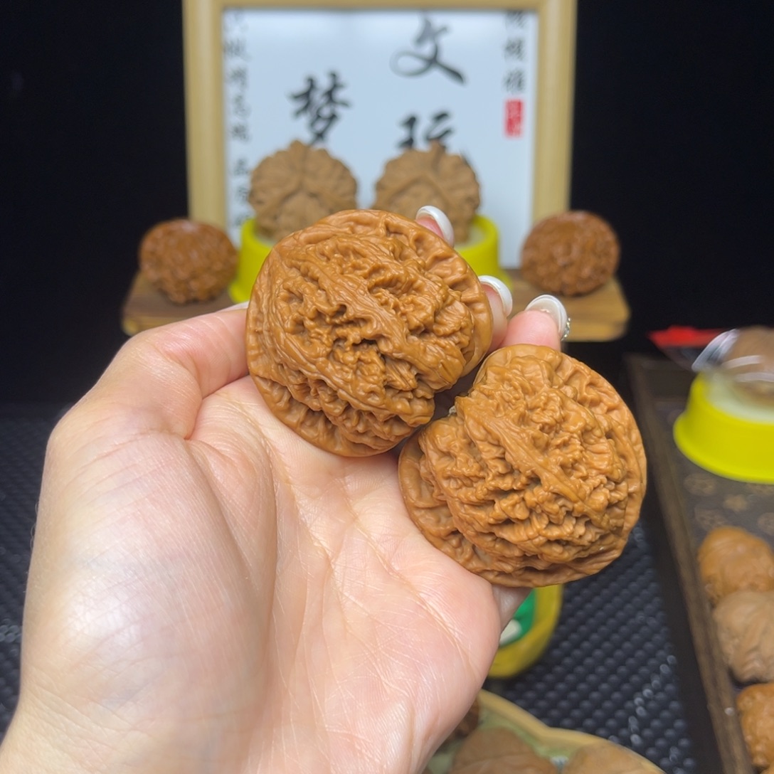 S***e吊坠文玩核桃平谷粗筋47全打底