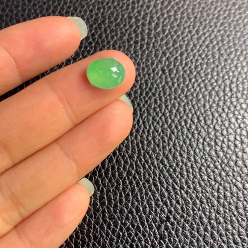 【闪购商品】翡翠吊坠(不含链)未镶嵌