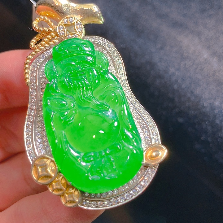 【闪购商品】翡翠颈饰银S925镶嵌翡翠