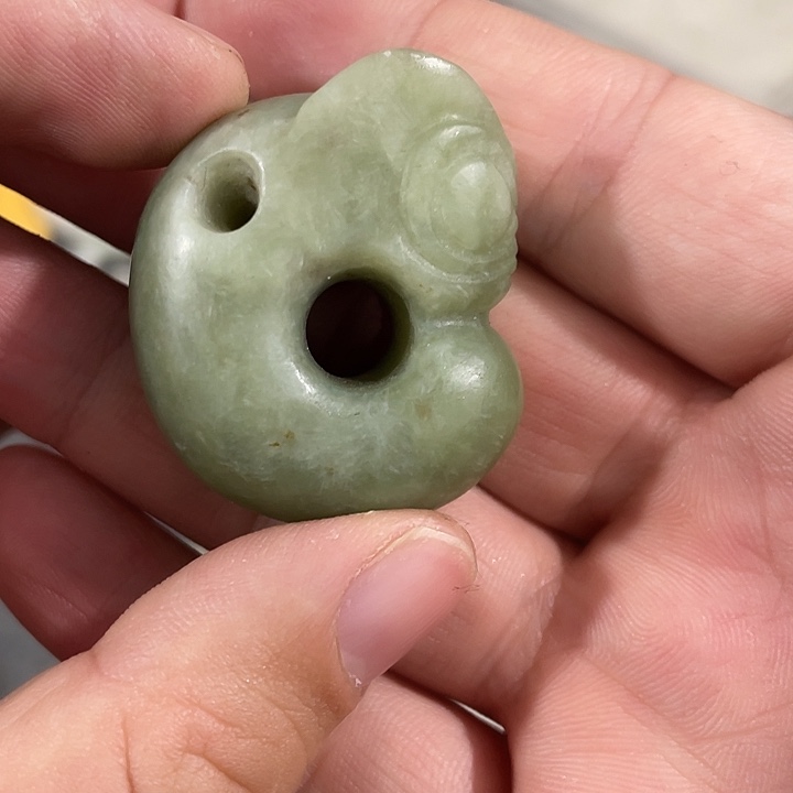 简***淡和田玉（糖玉）未镶嵌挂件
