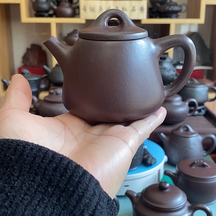 茶壶紫砂原矿石红高石瓢：200 cc