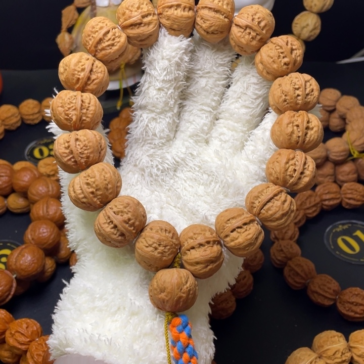 马***饰手串文玩核桃磨盘