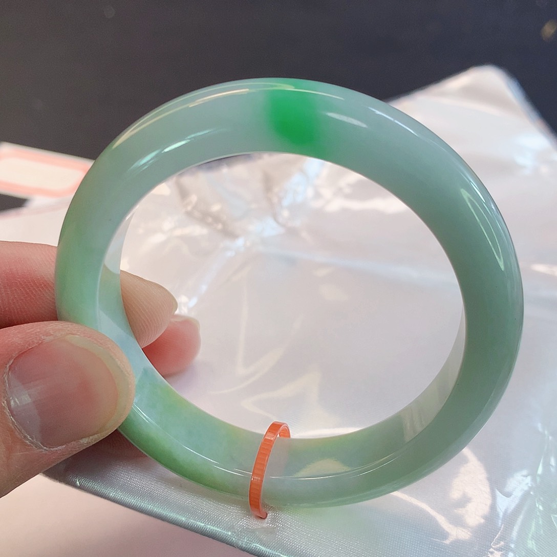 翡翠手镯未镶嵌443缅甸天然翡翠A货