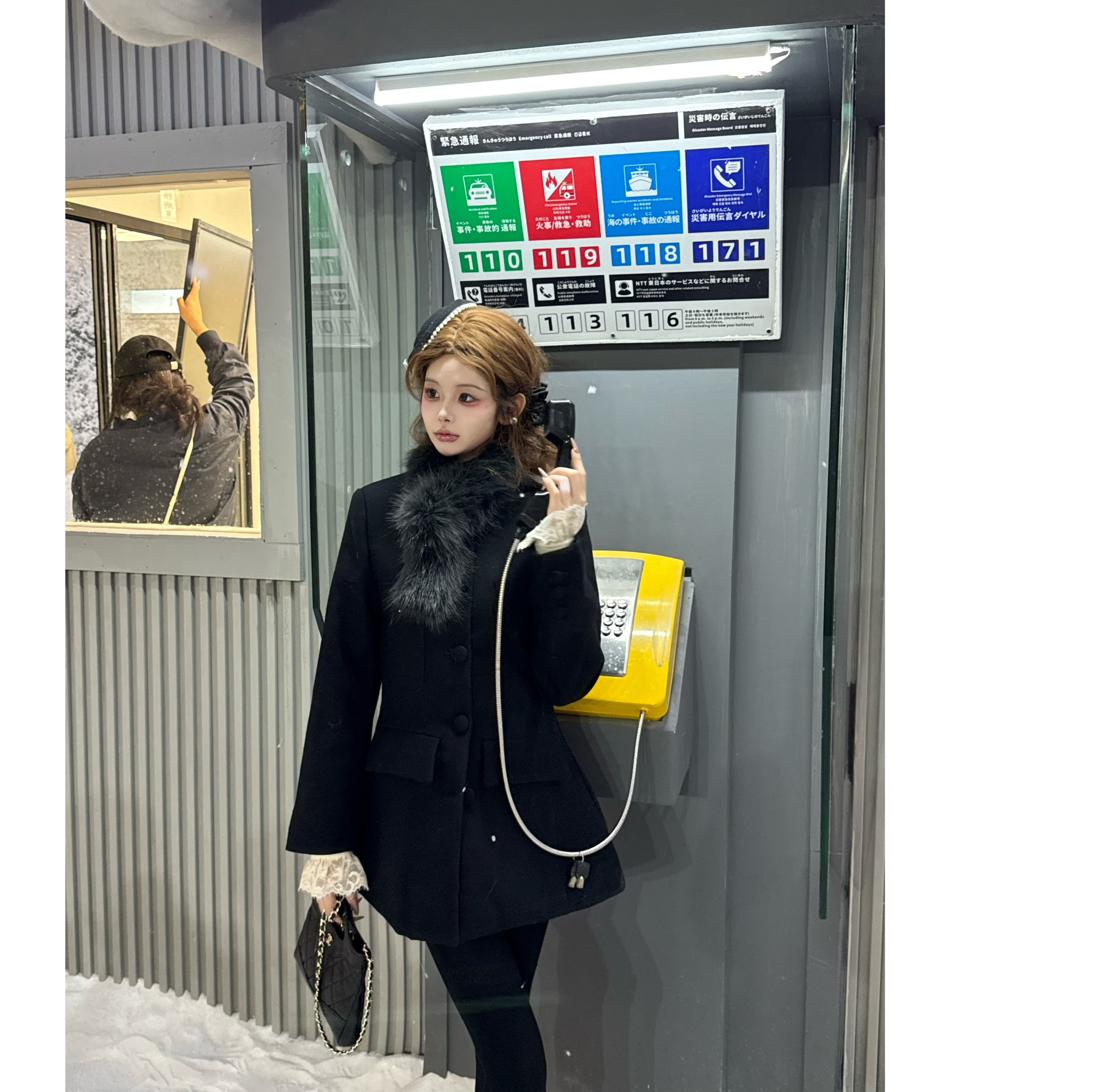 美野梨梨 厚黑美学外套赫本千金风呢料大衣女秋冬贵气名媛穿搭