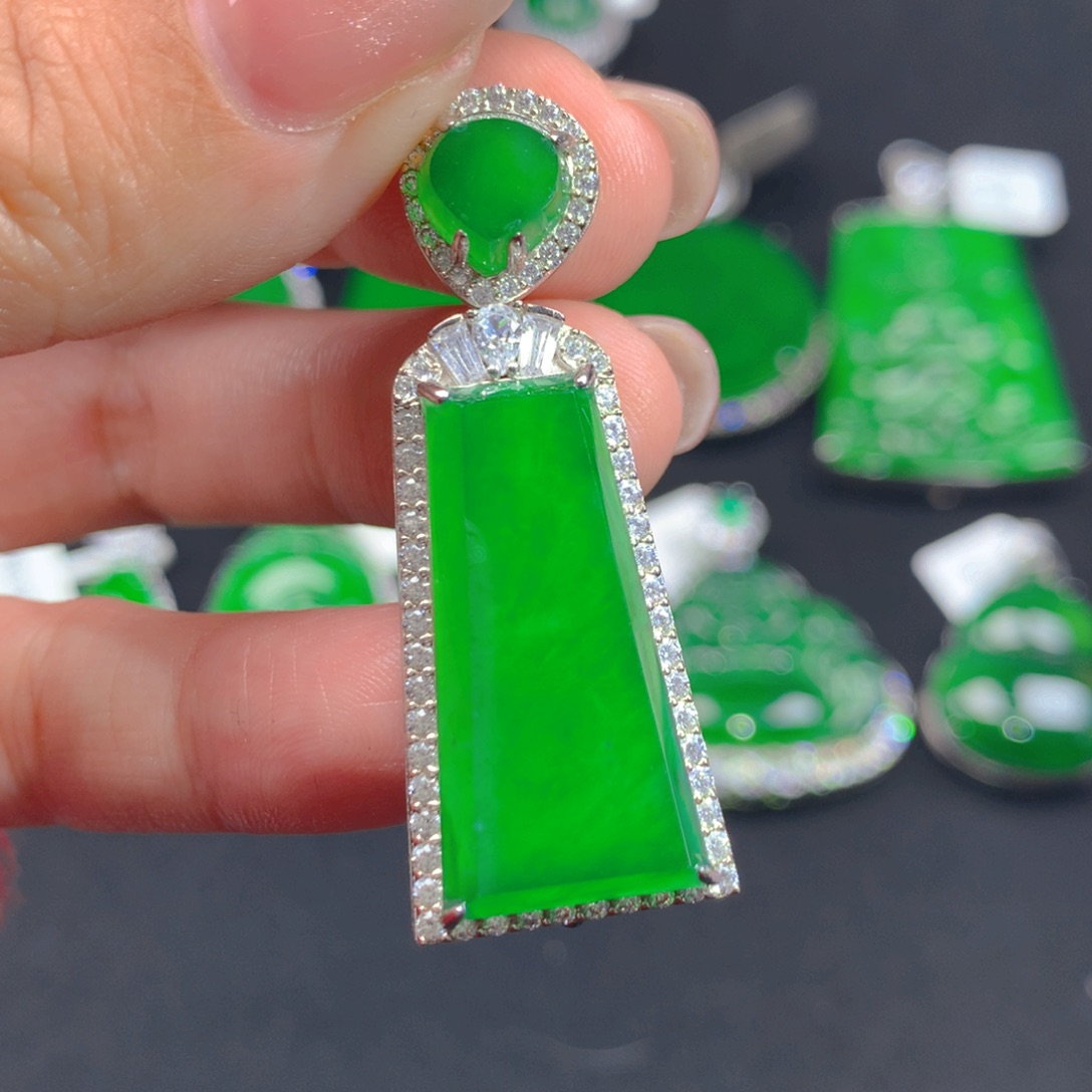 翡翠颈饰银S925镶嵌11111111