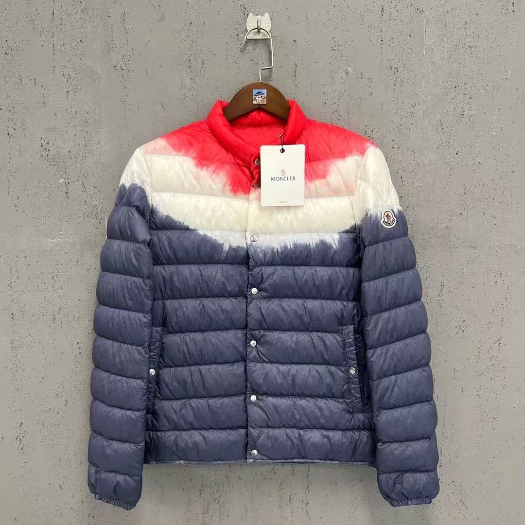 99新 MONCLER 扎染渐变羽绒服 2码
