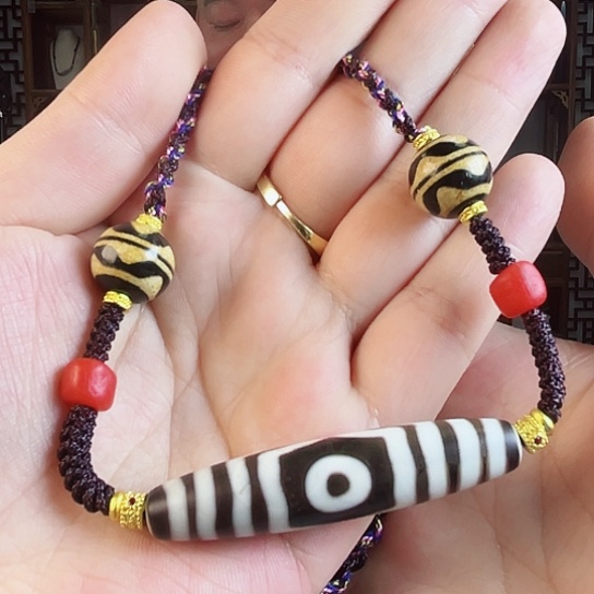 玛瑙/玉髓颈饰合金