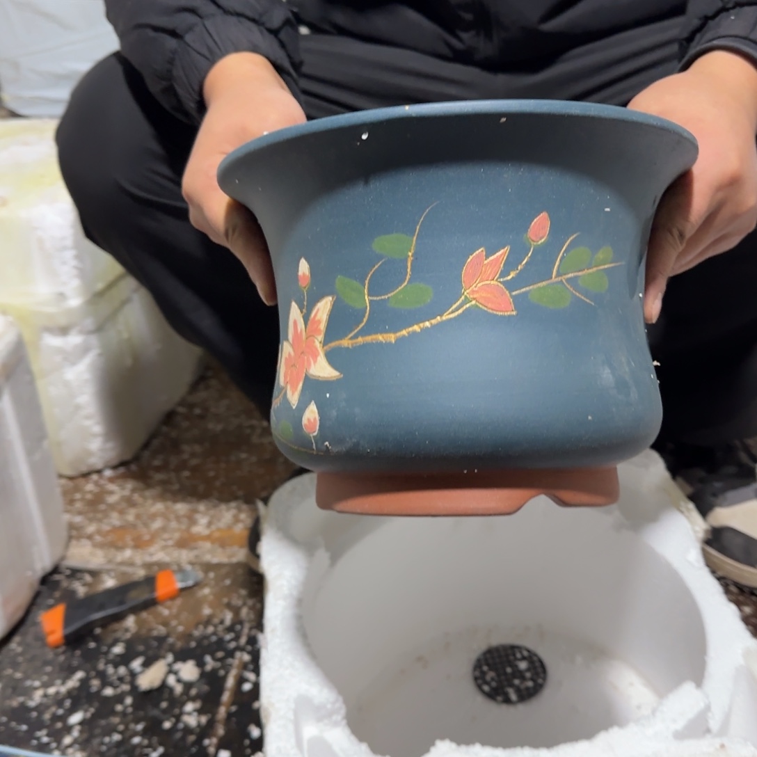 花盆紫砂瑕疵和瑕疵
