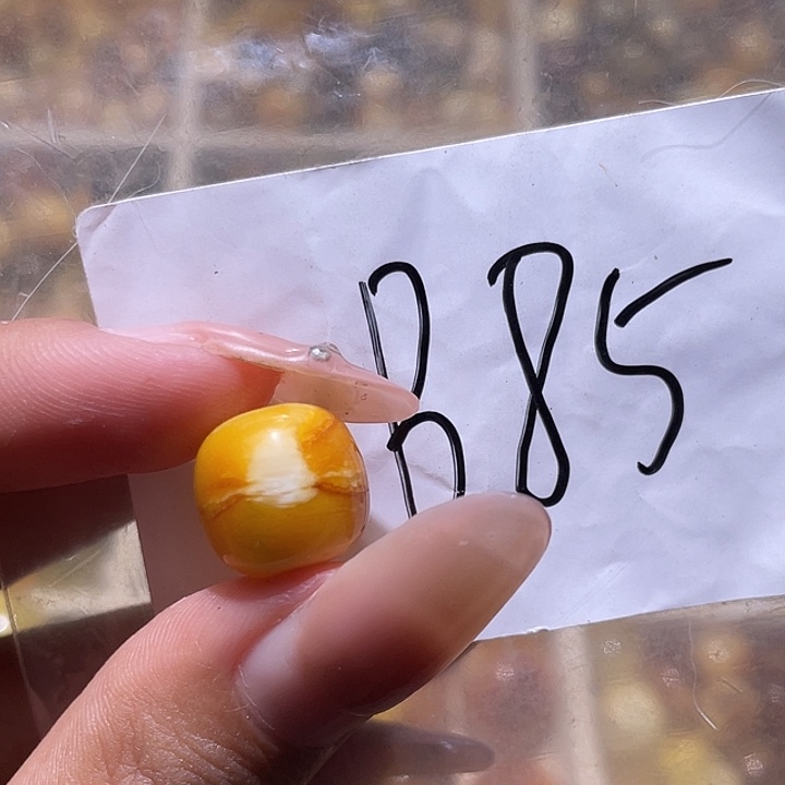 裸石琥珀未镶嵌12.8福利