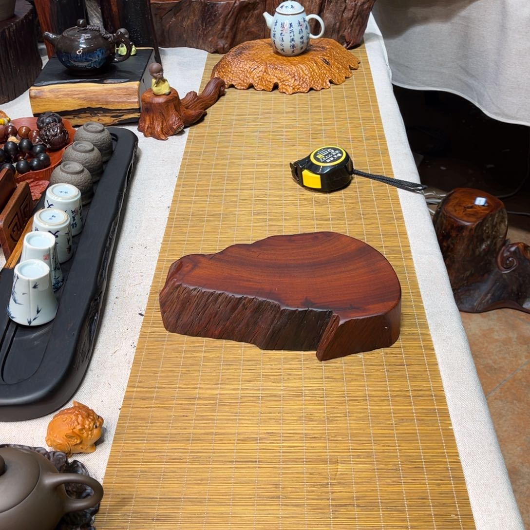 缅甸花梨底座壶承