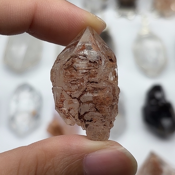 颈饰未镶嵌水晶巴基斯坦红泥闪灵钻36mm+
