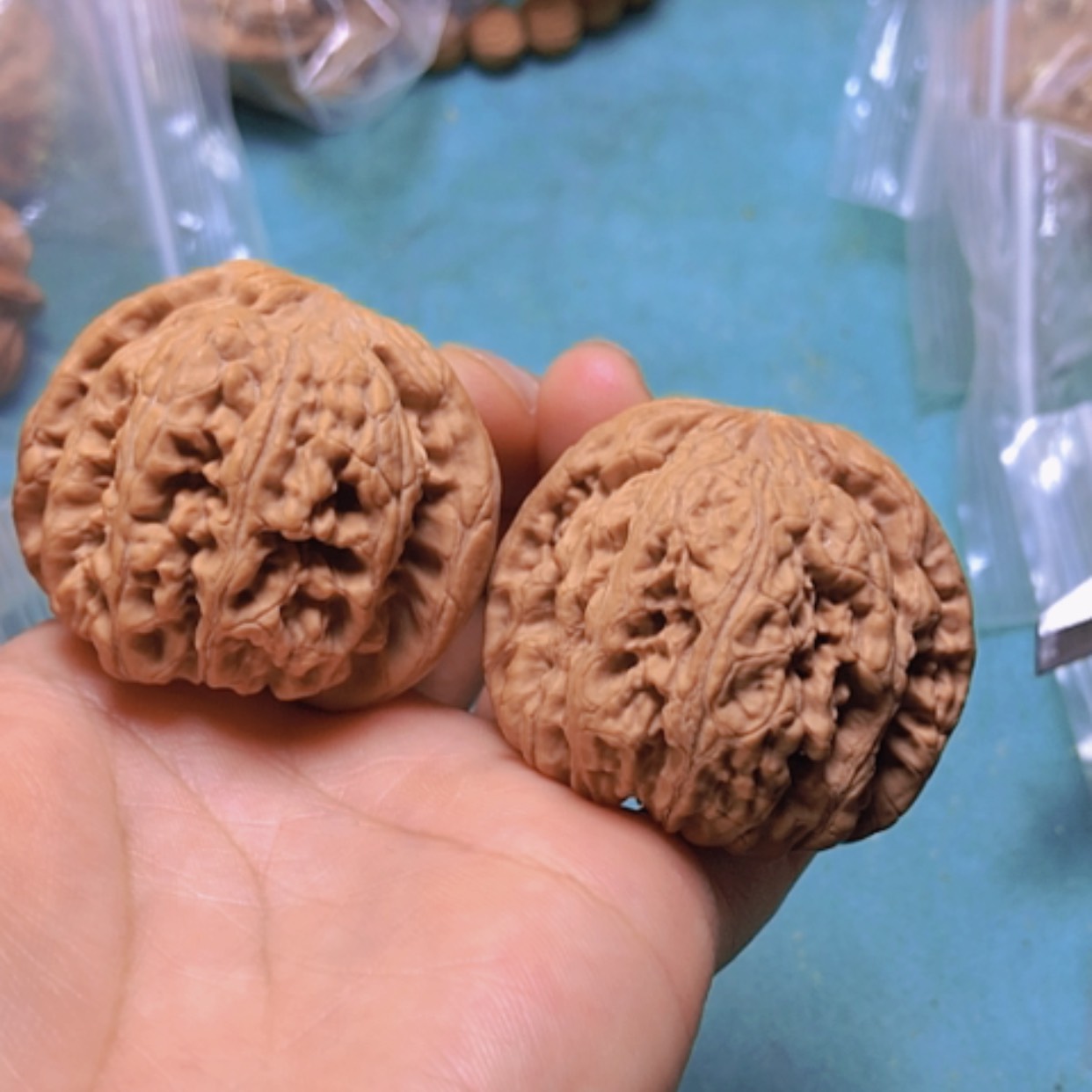 【闪购商品】核桃摆件43球筋修尖