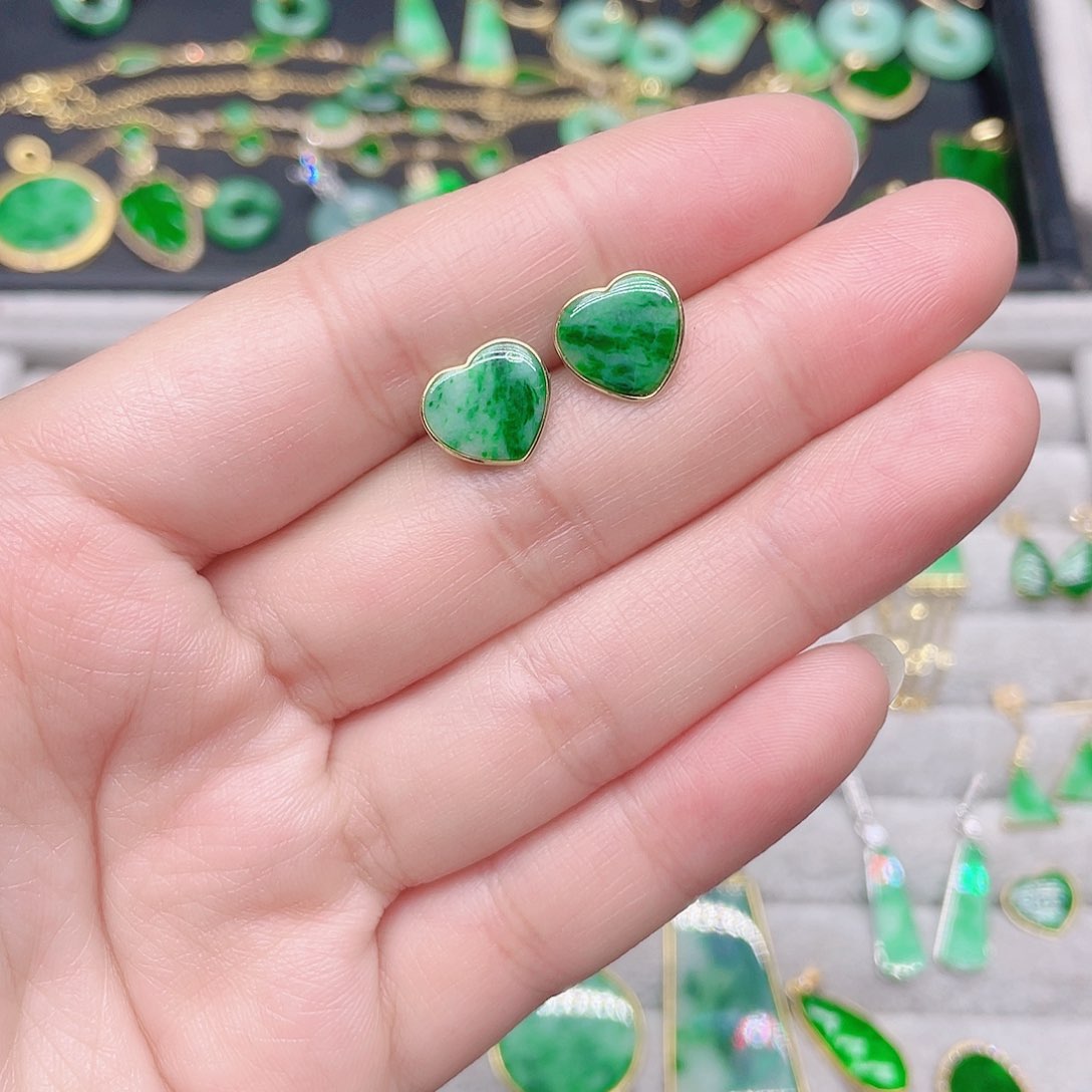 翡翠耳饰18K金镶嵌天然翡翠