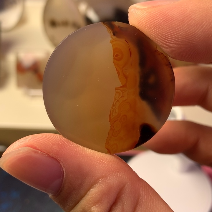 未镶嵌颈饰玛瑙/玉髓