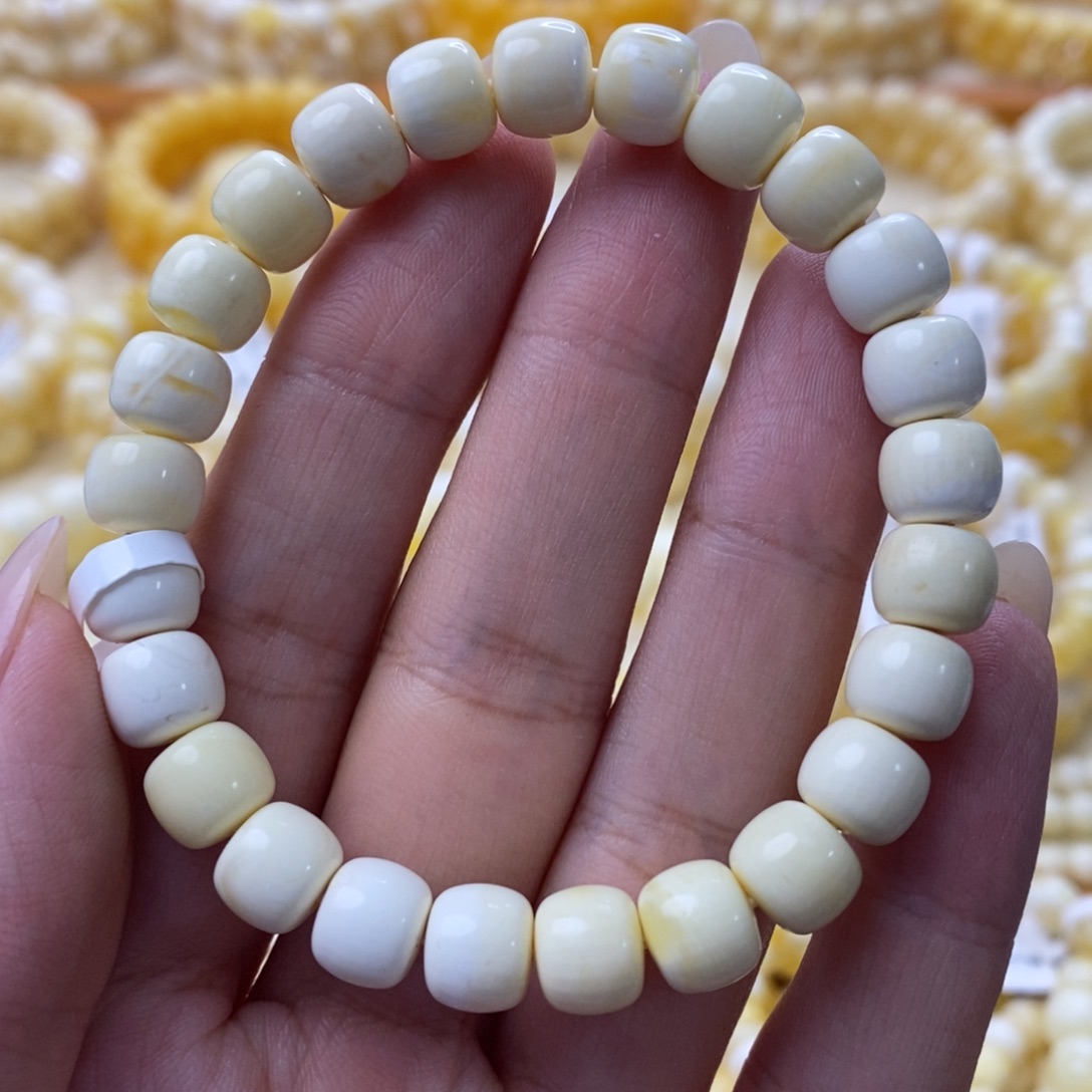 琥珀未镶嵌手串琥珀