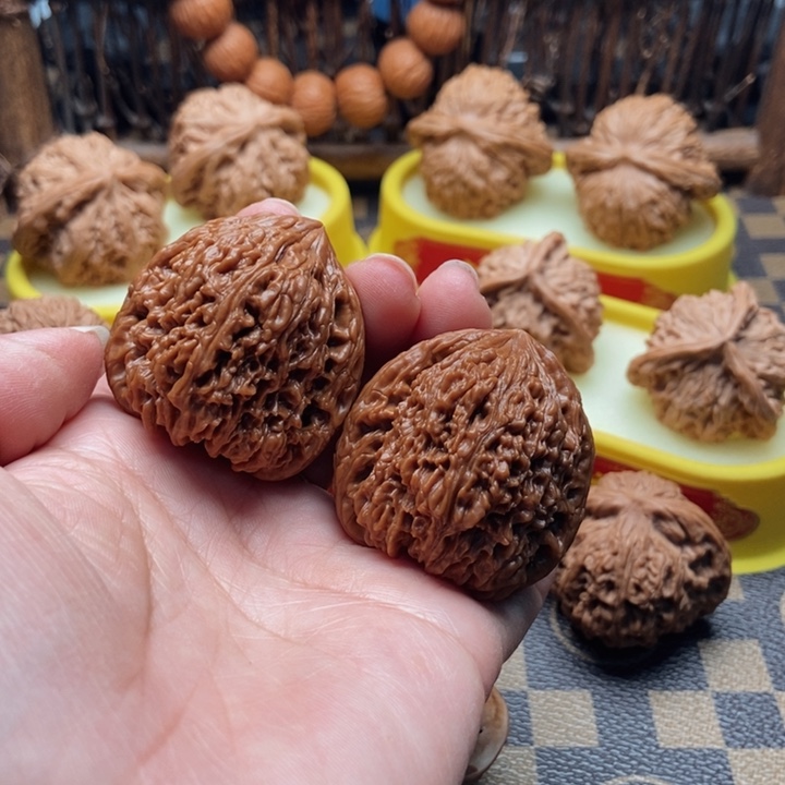 文玩核桃把件39南疆石