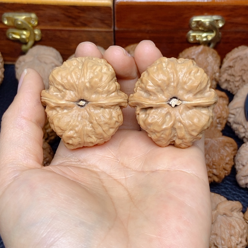 【闪购商品】文玩核桃吊坠a*.蛙蛙41