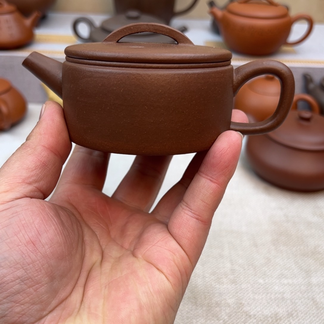 紫砂茶壶微瑕、汉瓦壶身花、150cc