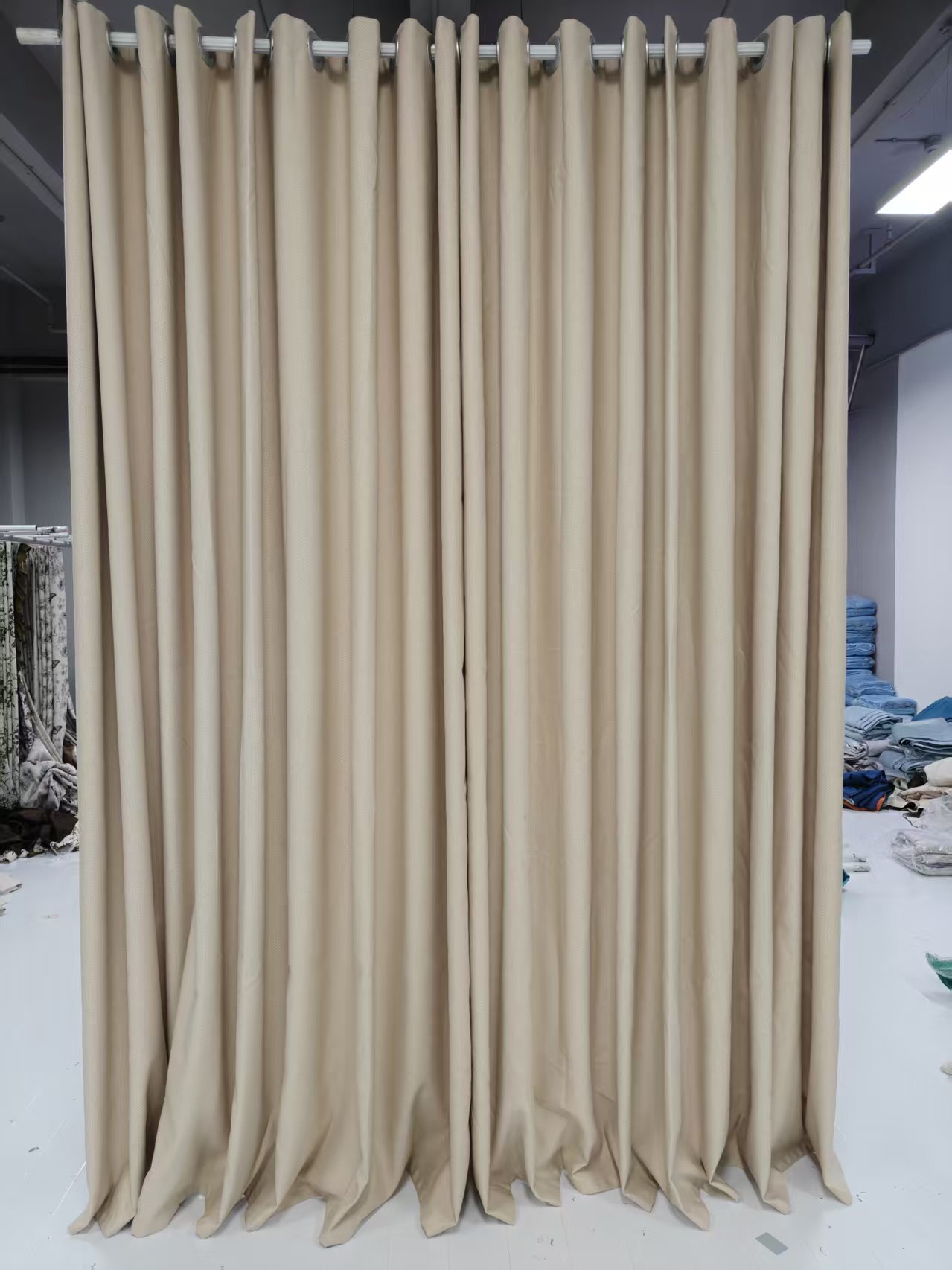 17成品窗帘清货宽6米对开高2.7米打孔款一套