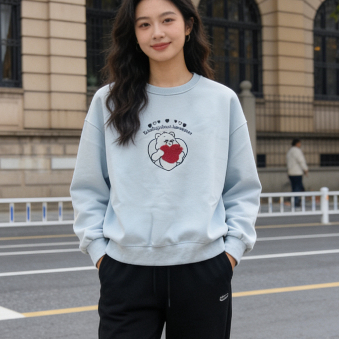 店里单件卫衣～不加绒，长袖外单，均码，百搭，显瘦