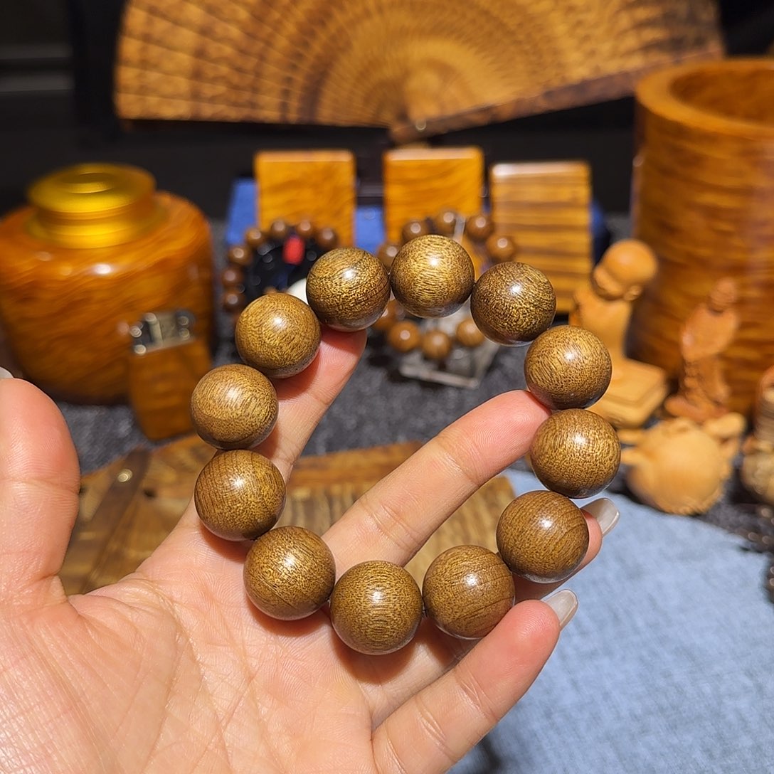 金丝楠金丝楠手把件