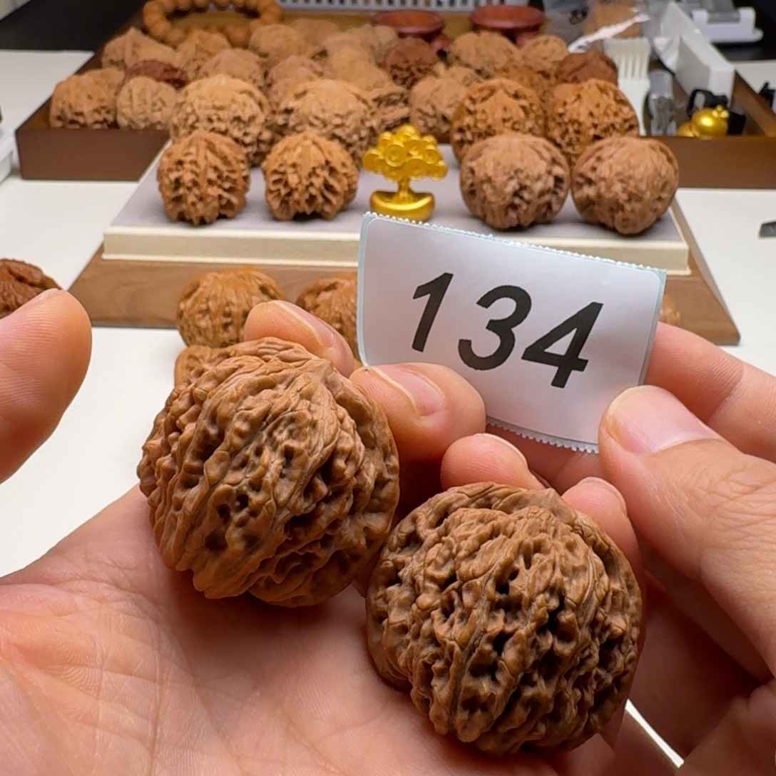 吊坠文玩核桃四座楼