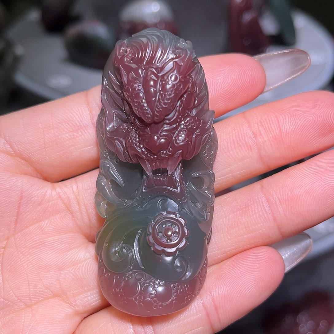 阿***啊玛瑙/玉髓未镶嵌颈饰