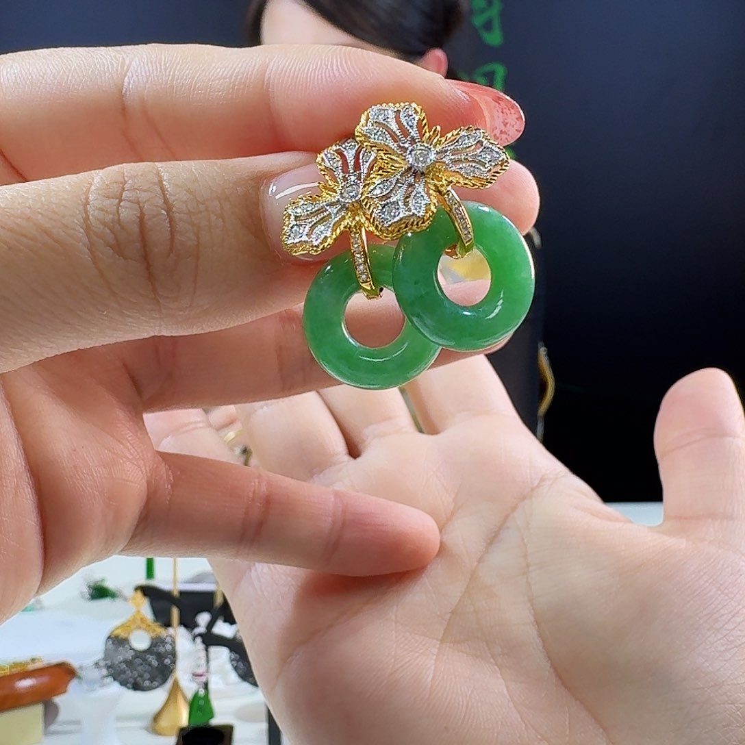 翡翠耳饰18K金镶嵌18k镶嵌