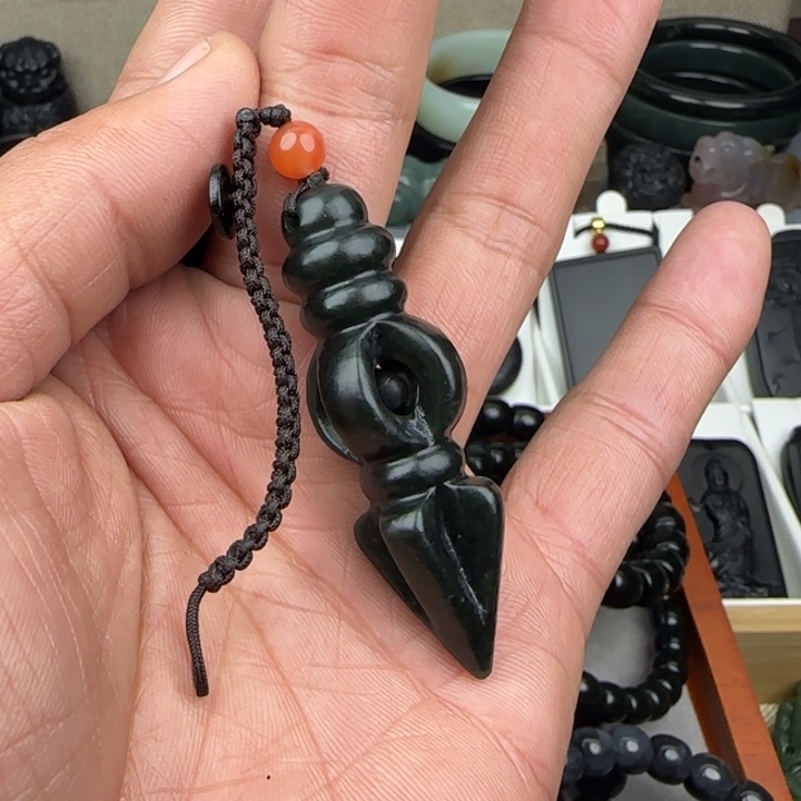 和田玉（青玉）颈饰未镶嵌福利钥匙扣