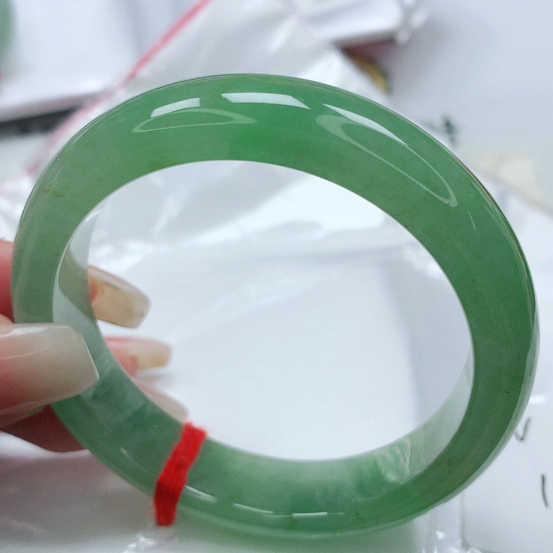 【闪购商品】翡翠手镯未镶嵌缅甸天然Ａ货翡翠