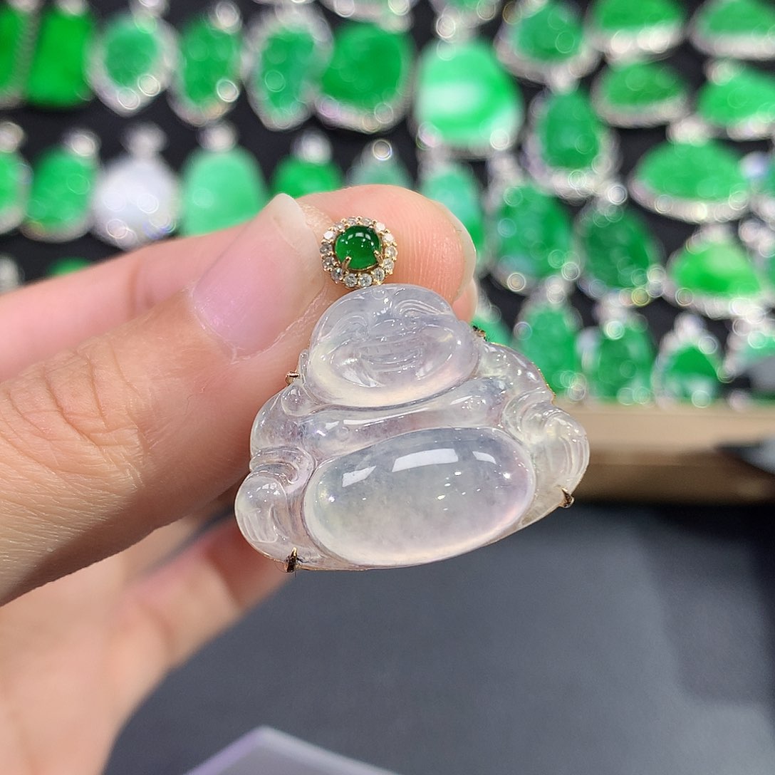 翡翠18K金镶嵌吊坠(赠链)