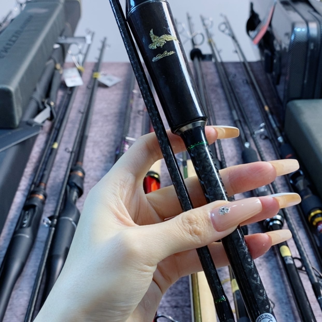 【闪购商品】2.1m碳素斯****梁两节路亚杆