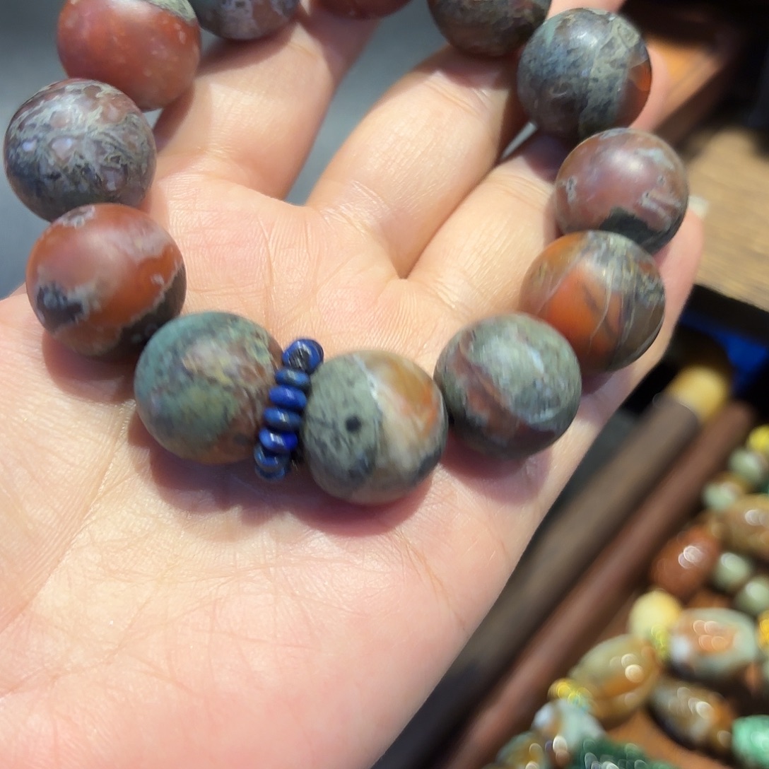 南红玛瑙合金颈饰原创