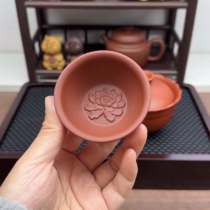 茶案紫泥一对牡丹客杯