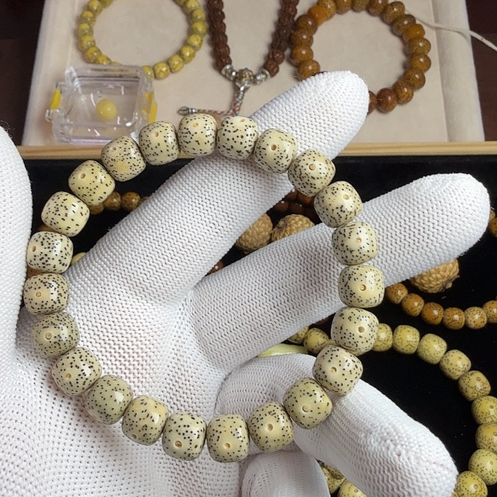 星月菩提吊坠星月菩提手串