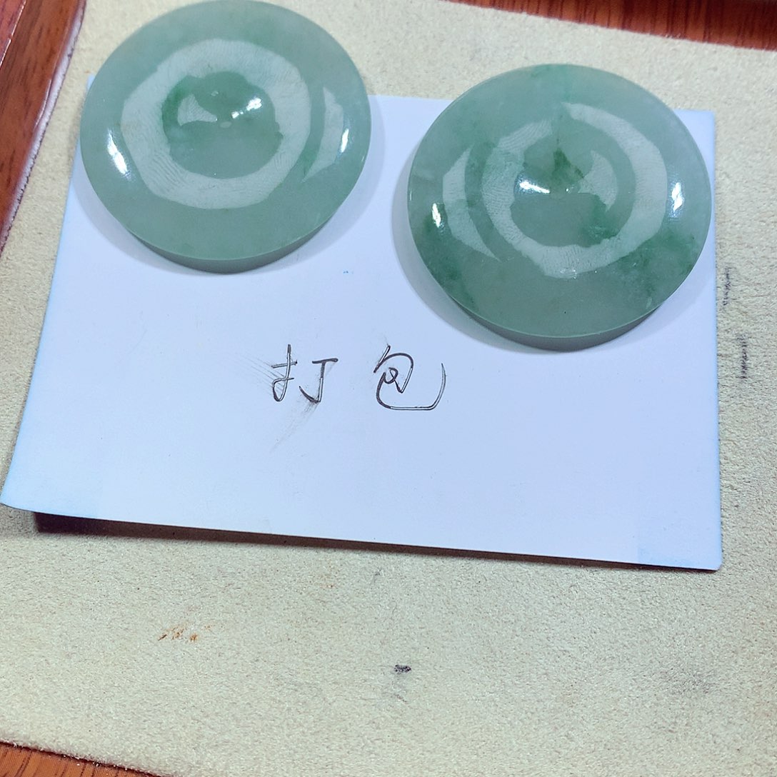 翡翠颈饰未镶嵌缅甸翡翠