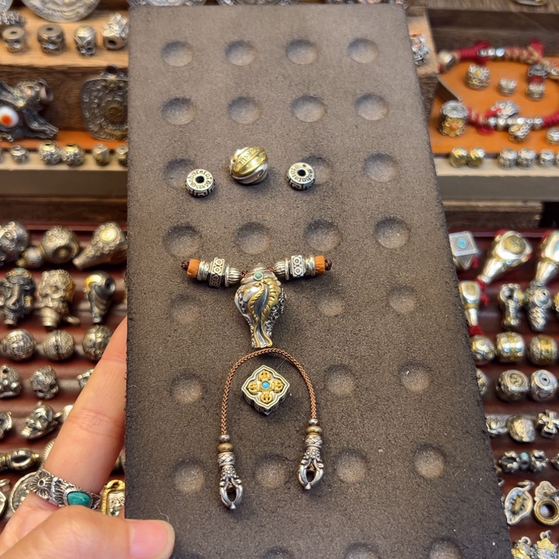 足银玻璃搭配示范