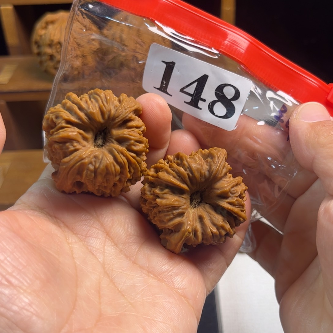 吊坠文玩核桃4*4拉丝凹底41